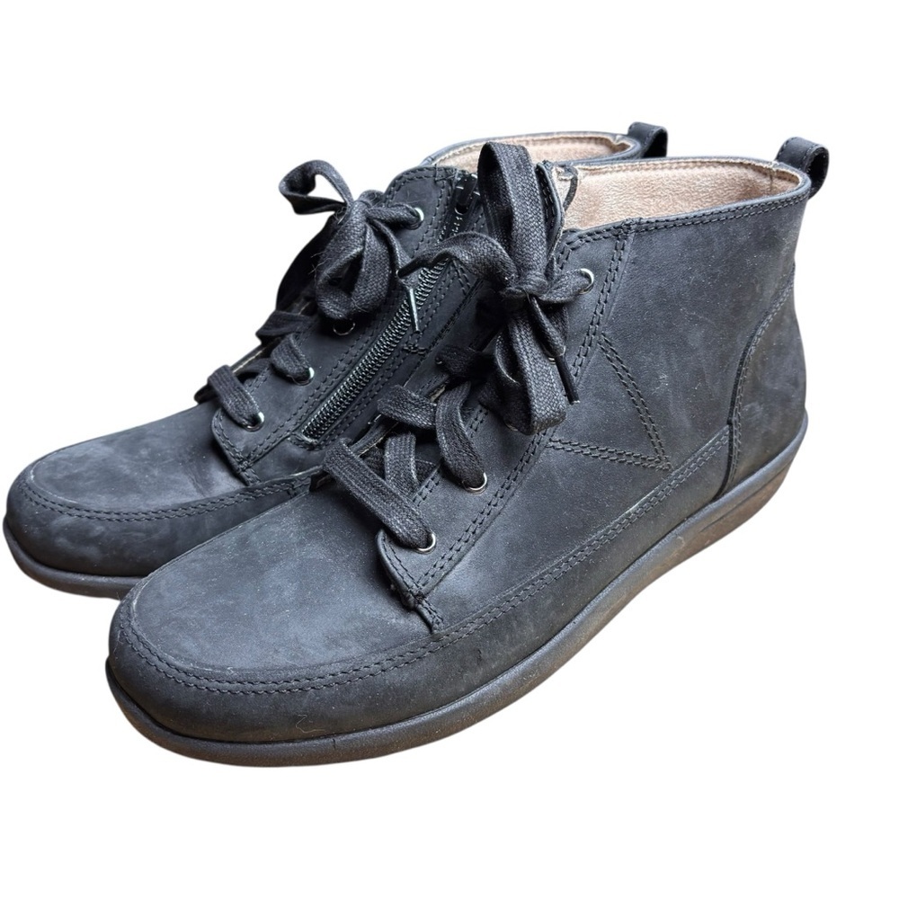 Vionic Shawna Comfort Nubuck Boot in Black – Women’s Sz 8.5